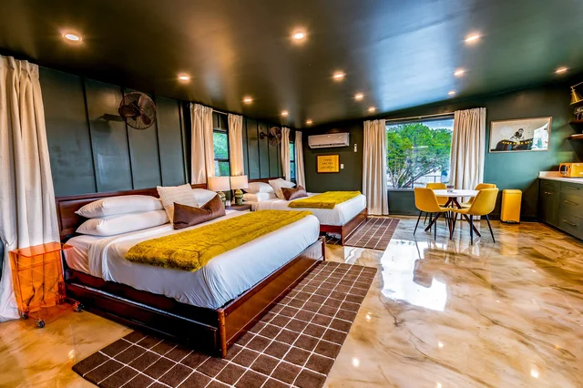 Bedroom image 1
