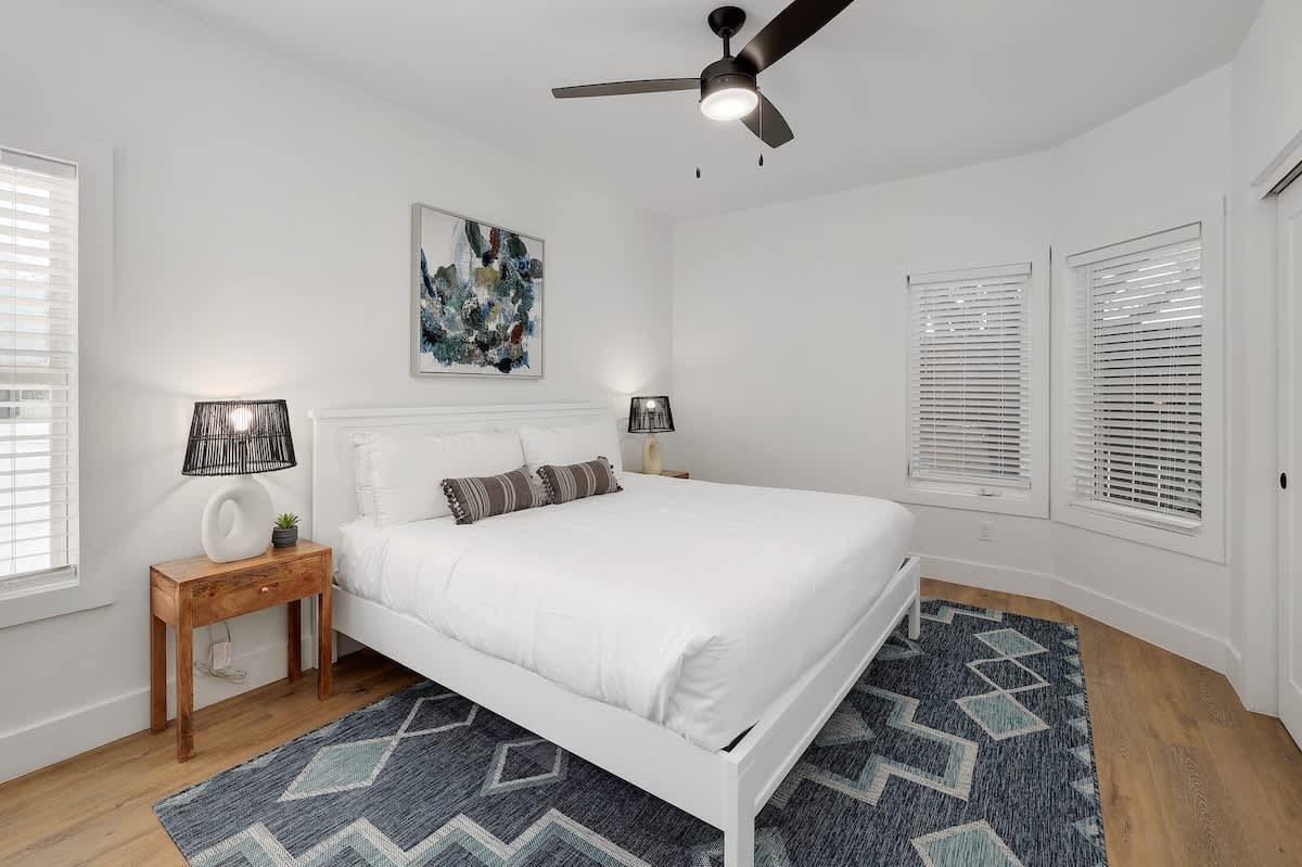 Bedroom image 1