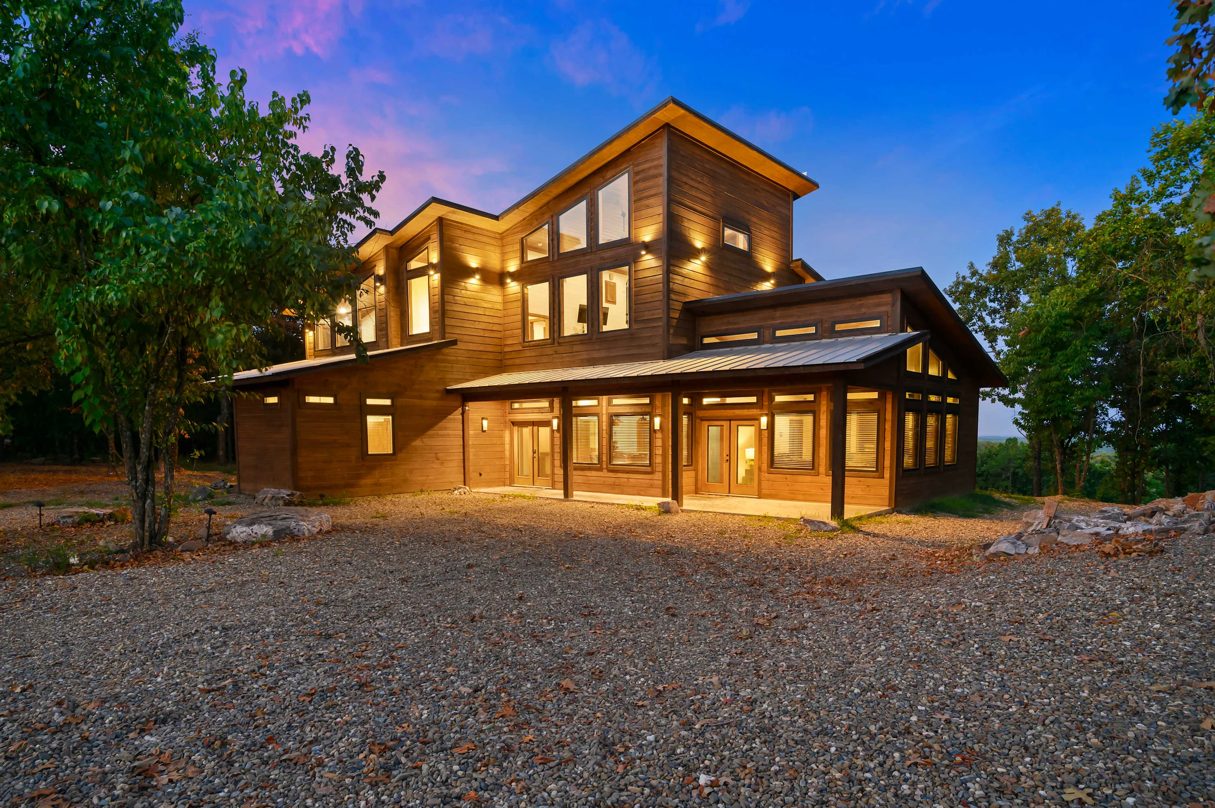 Home in Broken Bow property photo 2
