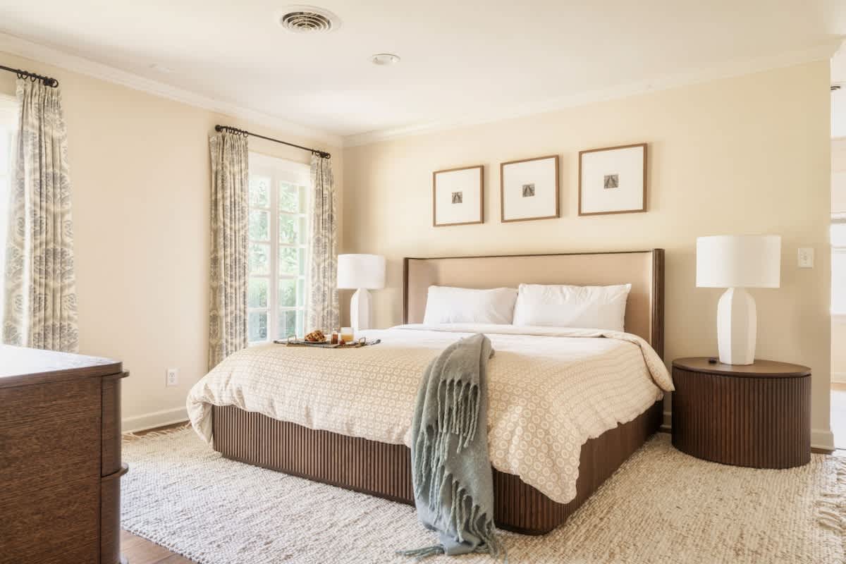 Bedroom image 1