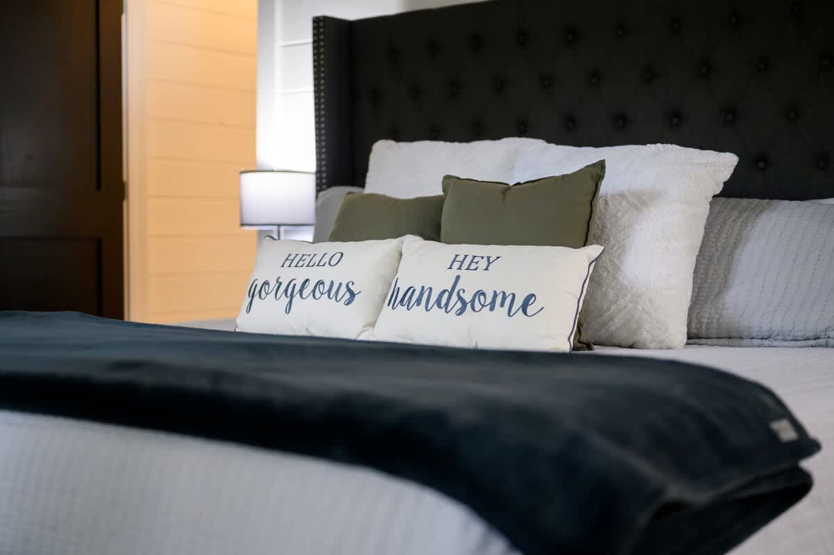 Bedroom image 1