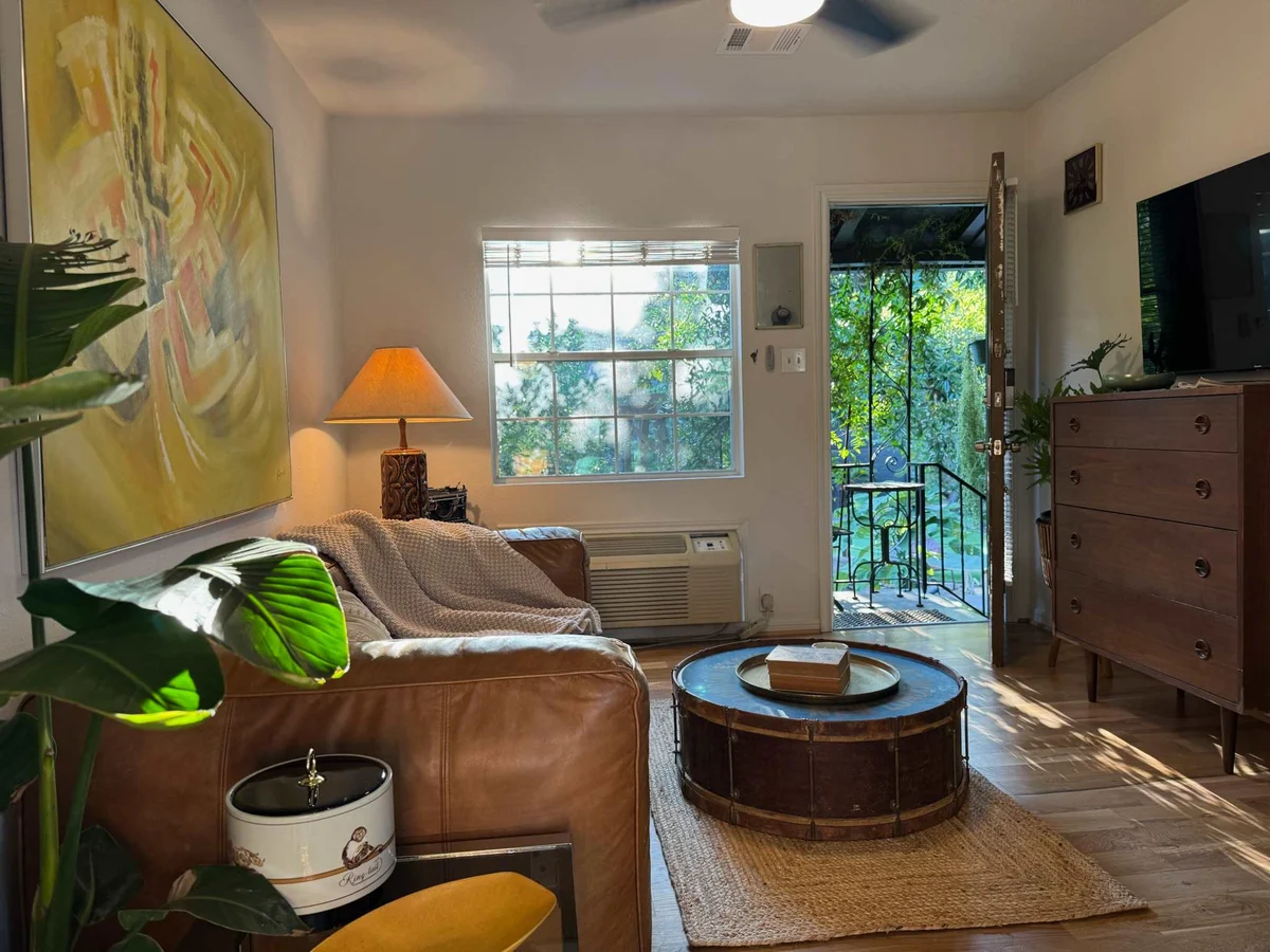 Apartment in Houston property photo 4