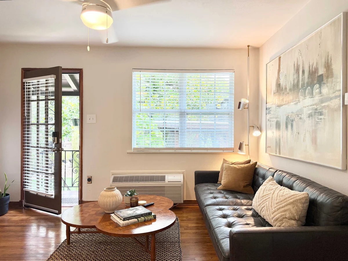 Apartment in Houston property photo 3