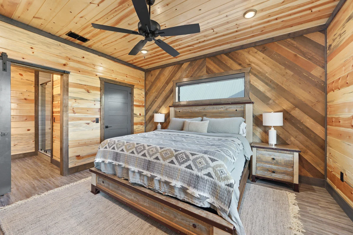 Bedroom image 1