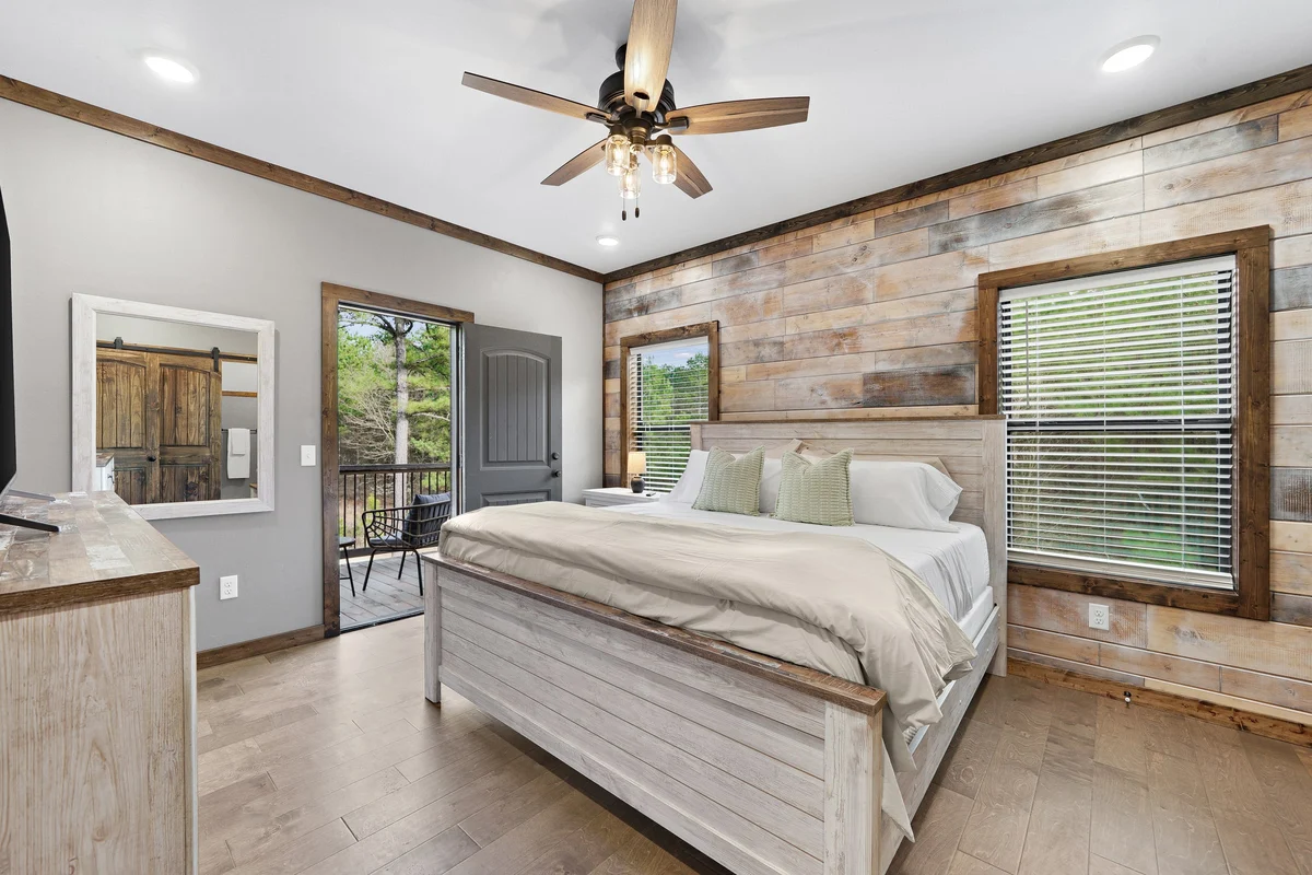 Bedroom image 1