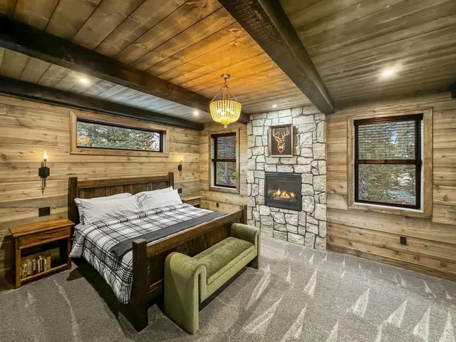 Bedroom image 1