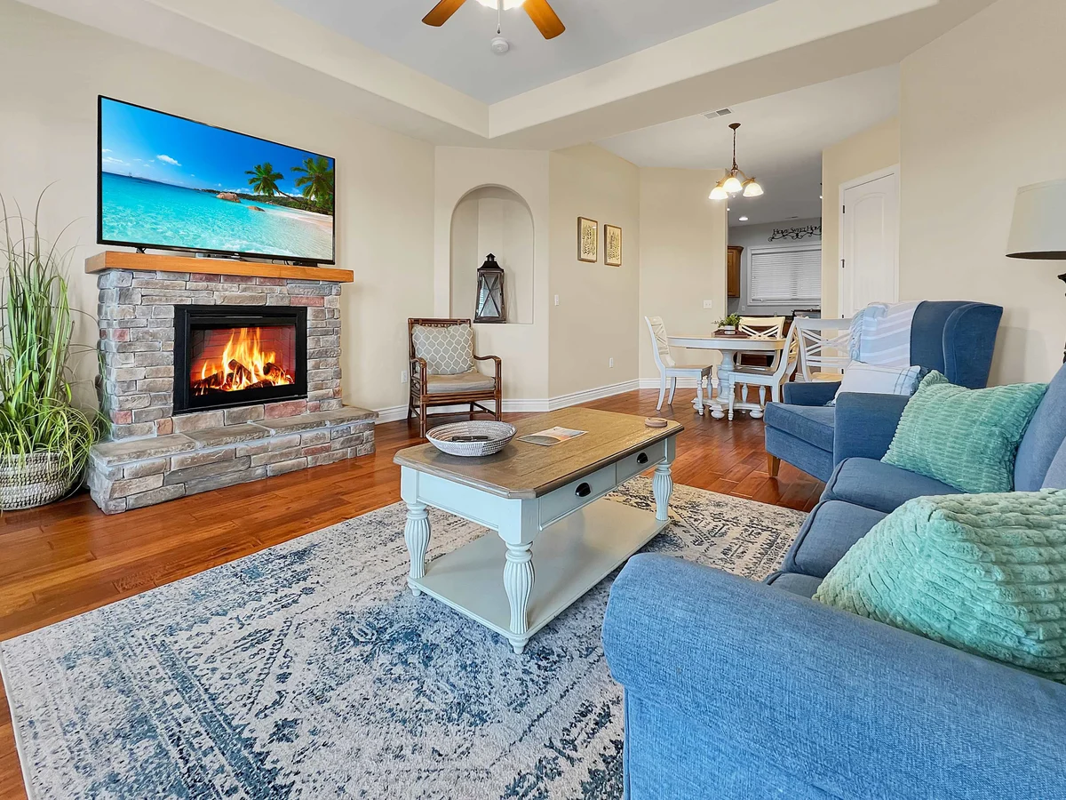L-2 Four mins to SDC stunning views clean and cozy property photo 5