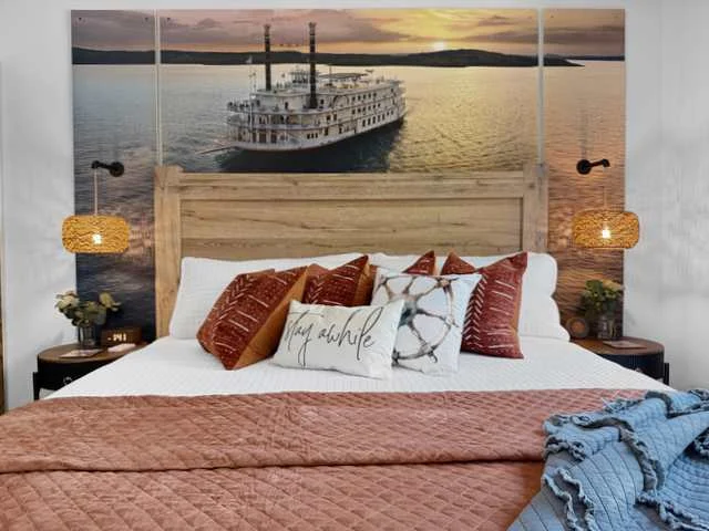 Bedroom 2 image 1