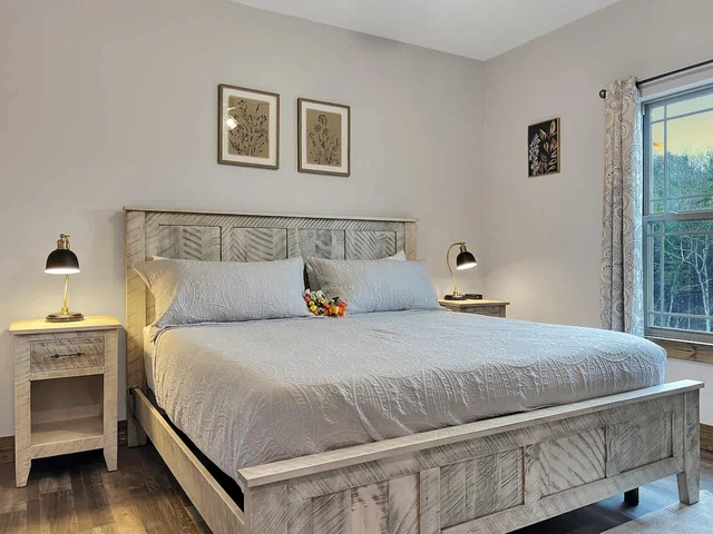 Bedroom 1 image 1