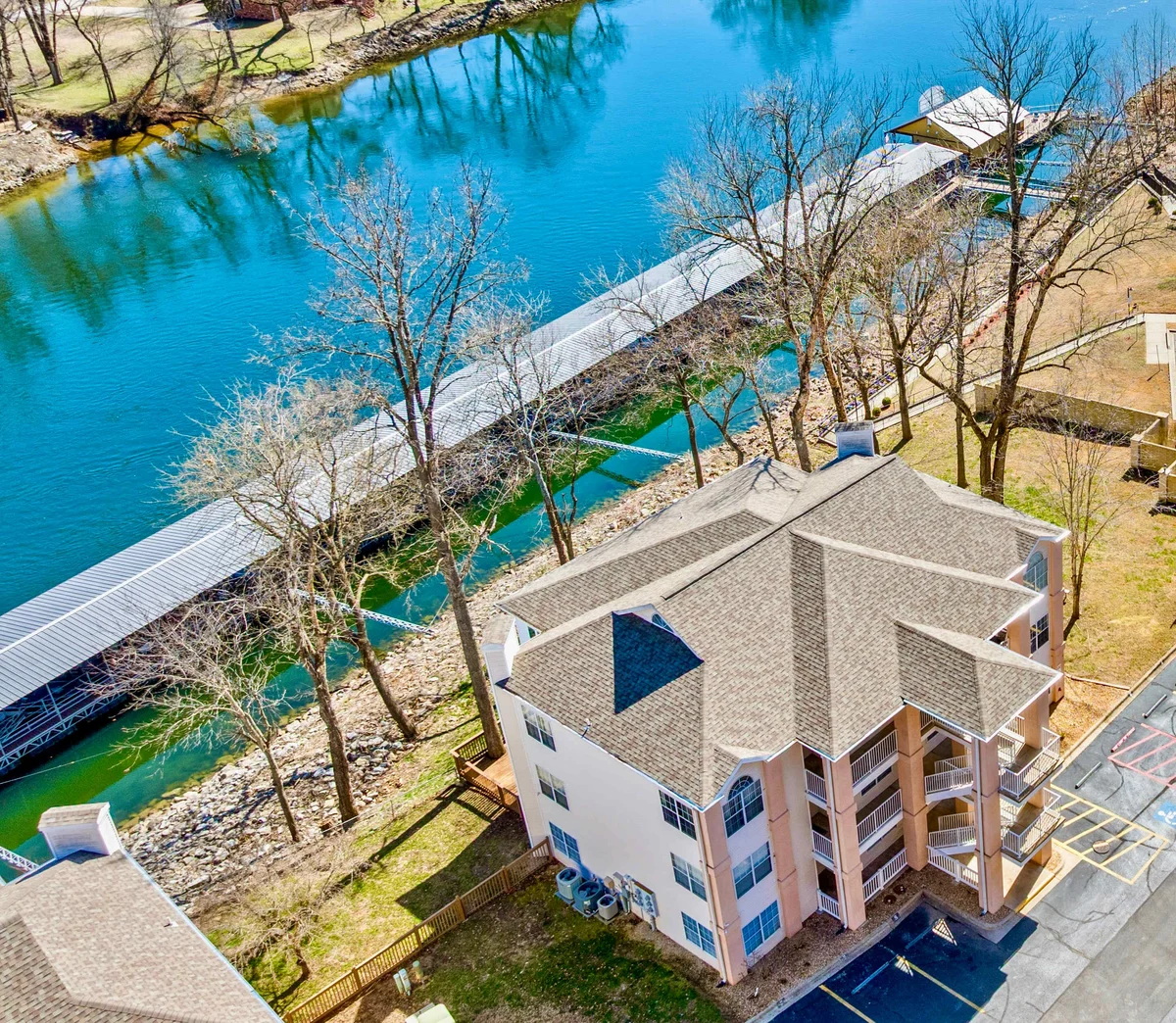 Lakefront Getaway, Marina View, Minutes to Strip property photo 5