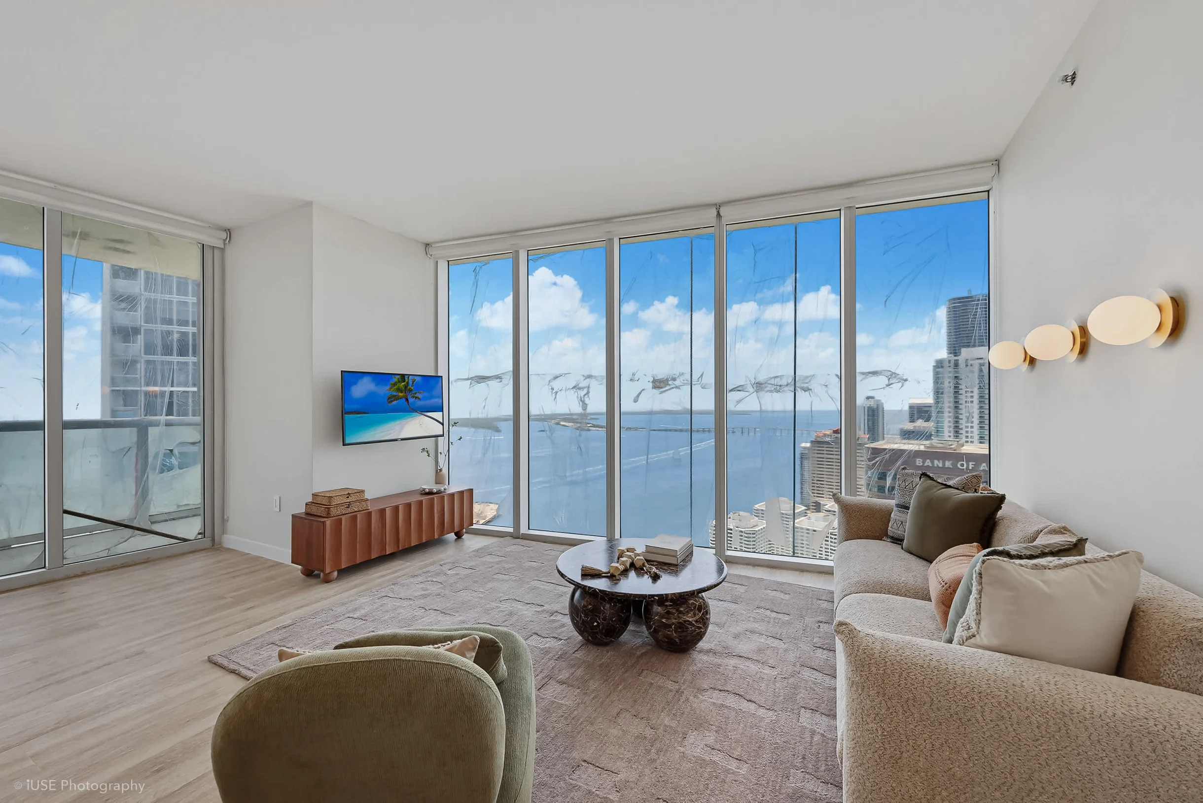 Condo in Miami property photo 1