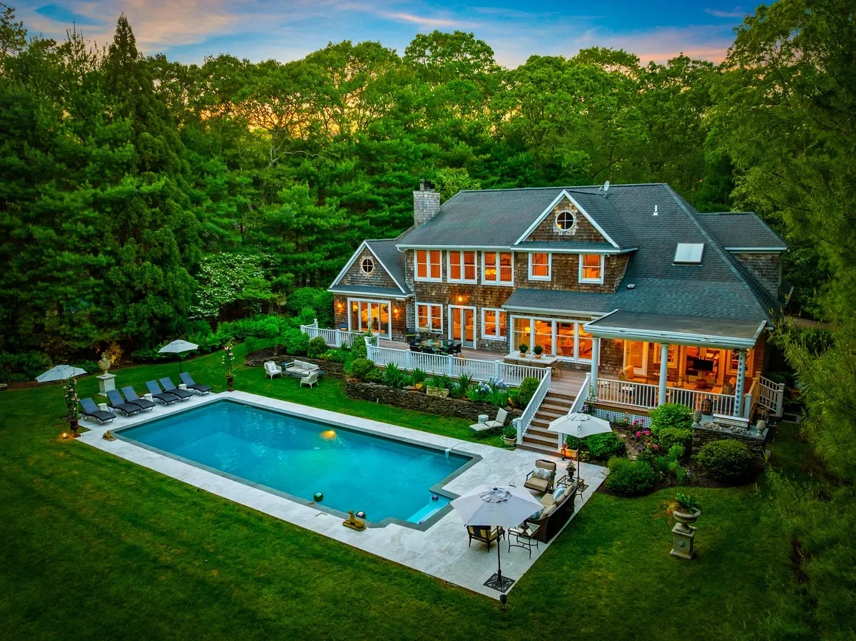 Wander East Hampton tour video