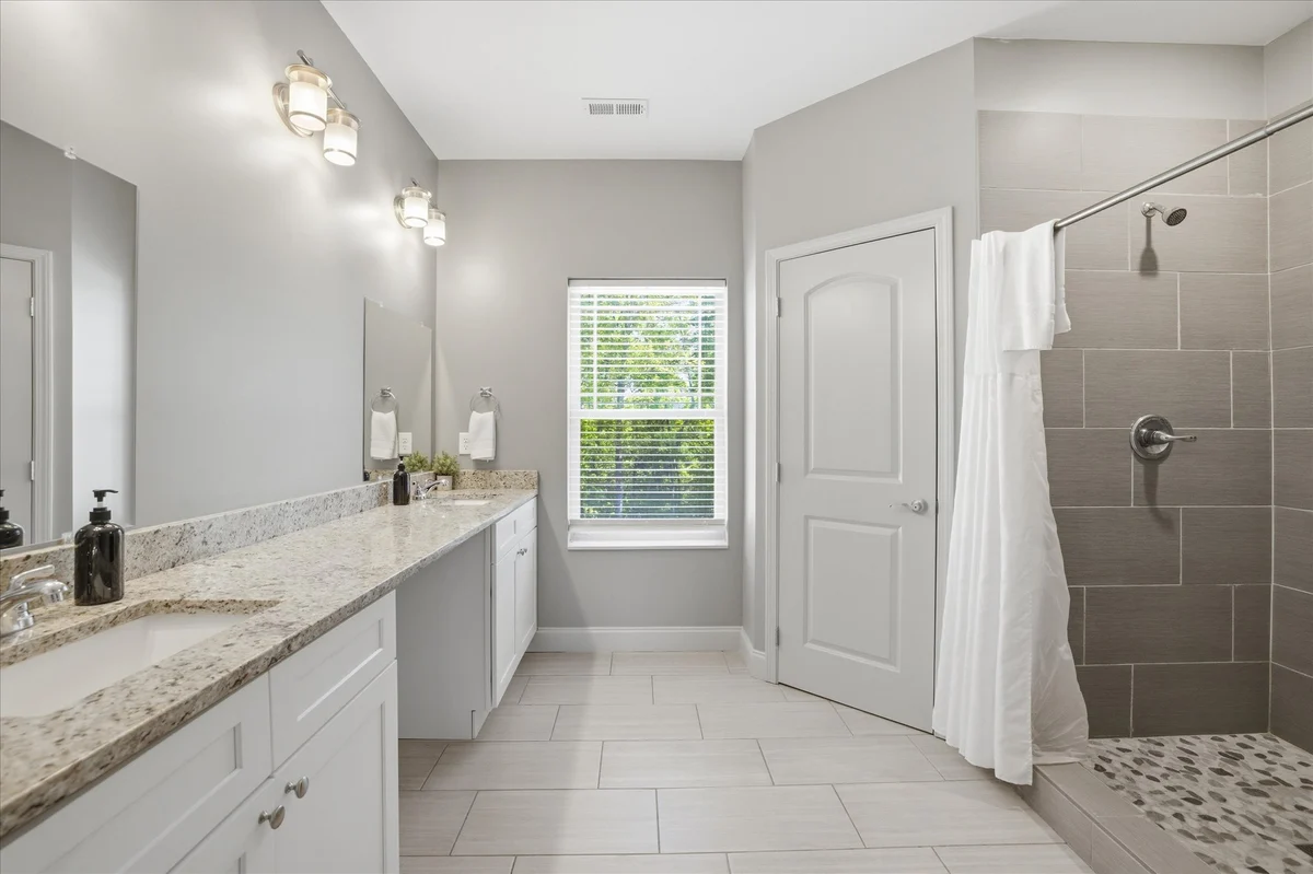 Apartment in Pigeon Forge property photo 3