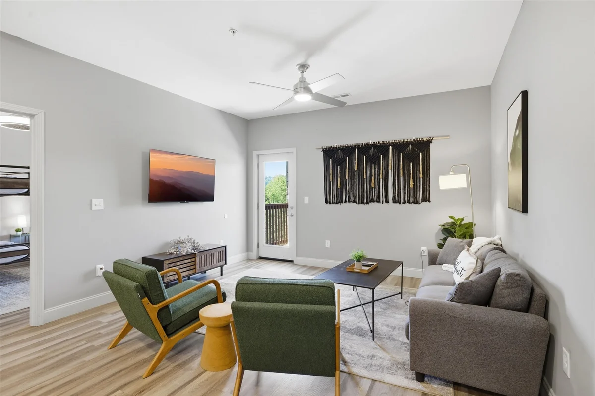 Apartment in Pigeon Forge property photo 3