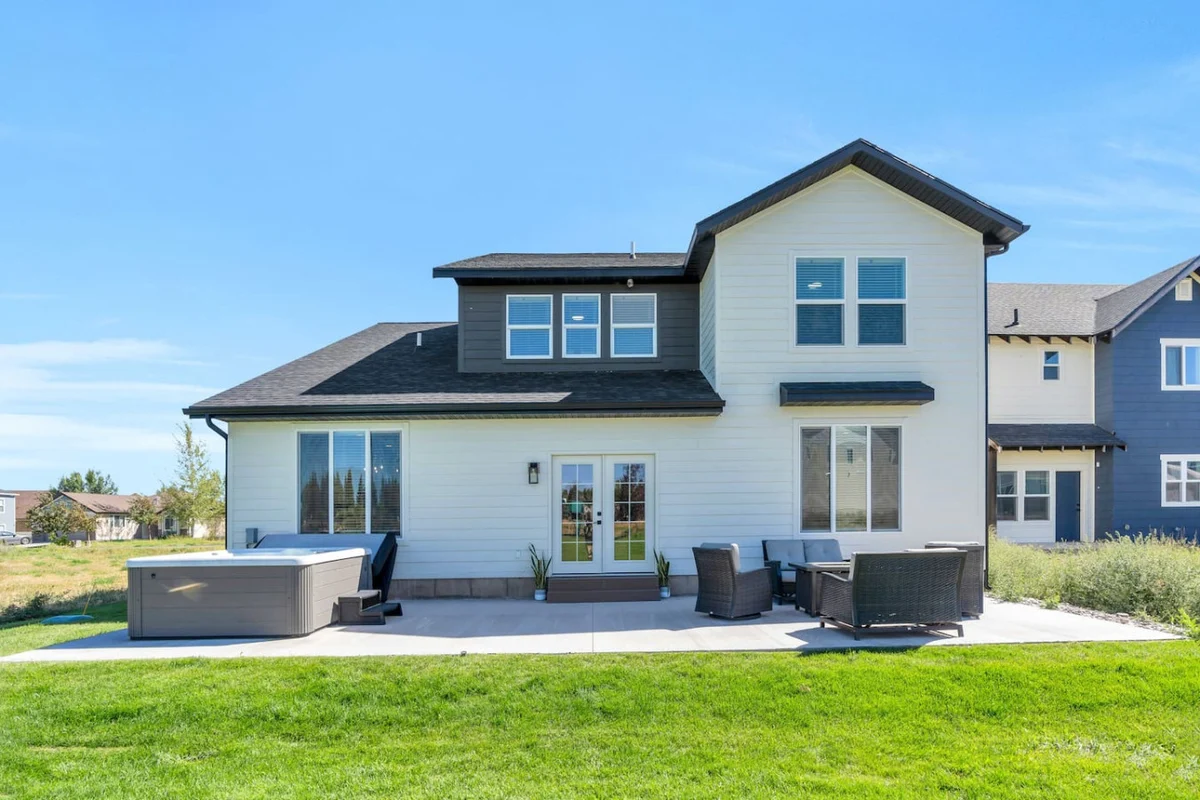 Home in Garden City property photo 5