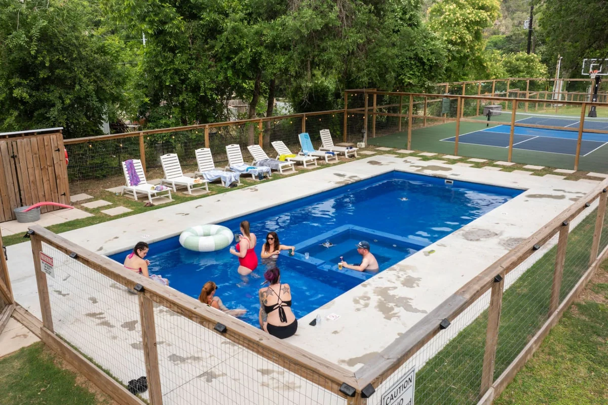 Home in New Braunfels property photo 2