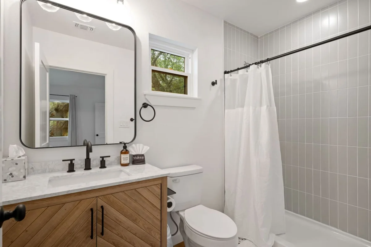 Home in New Braunfels property photo 4