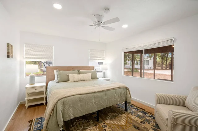 Bedroom 1 image 1