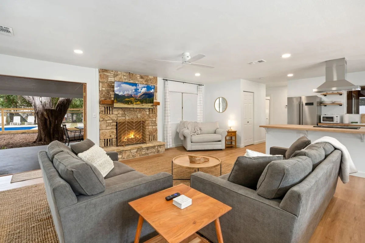 Home in New Braunfels property photo 2