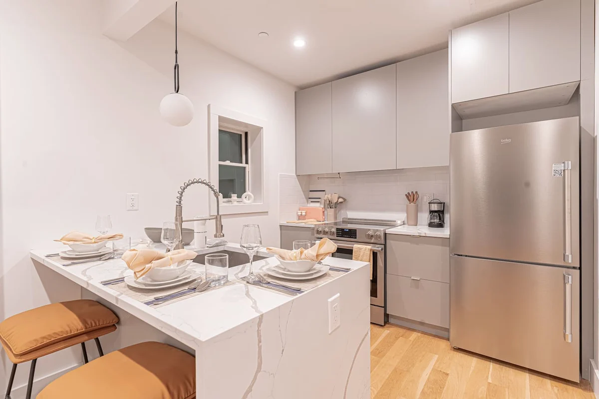 Apartment in Brooklyn property photo 5