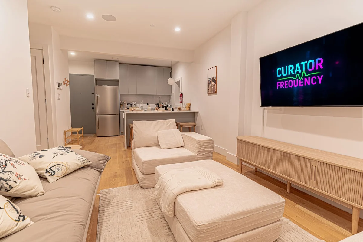 Apartment in Brooklyn property photo 2