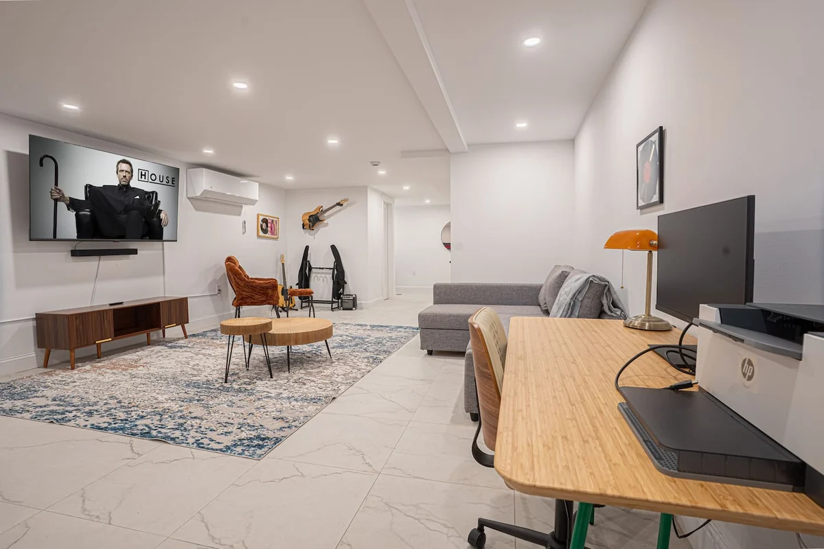 Apartment in Brooklyn property photo 2
