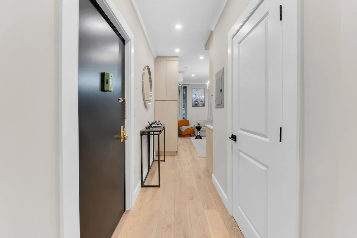 Apartment in New York property photo 4