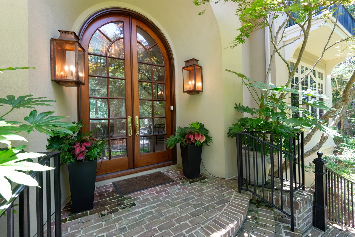 Home in Kiawah Island property photo 3