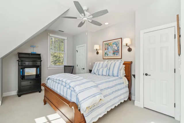 Bedroom 3 image 1