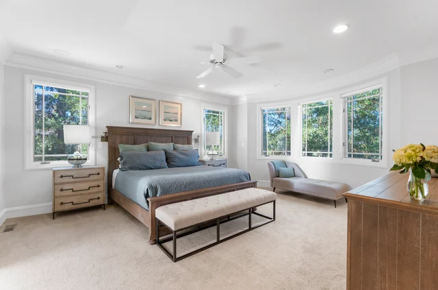 Bedroom 1 image 1