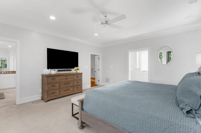 Bedroom 3 image 1