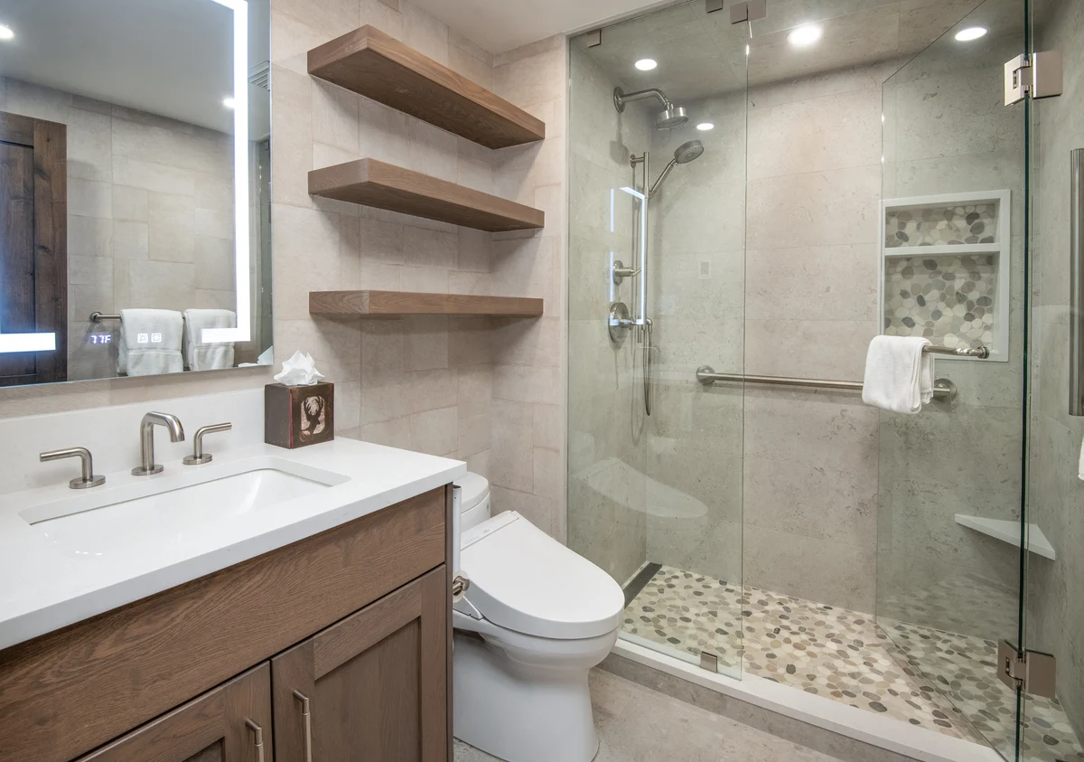 Condo in Beaver Creek property photo 2