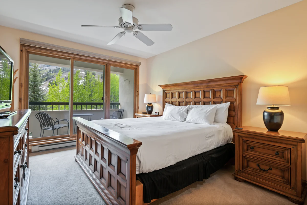 Bedroom 1 image 1