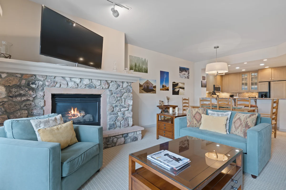 Condo in Beaver Creek property photo 2