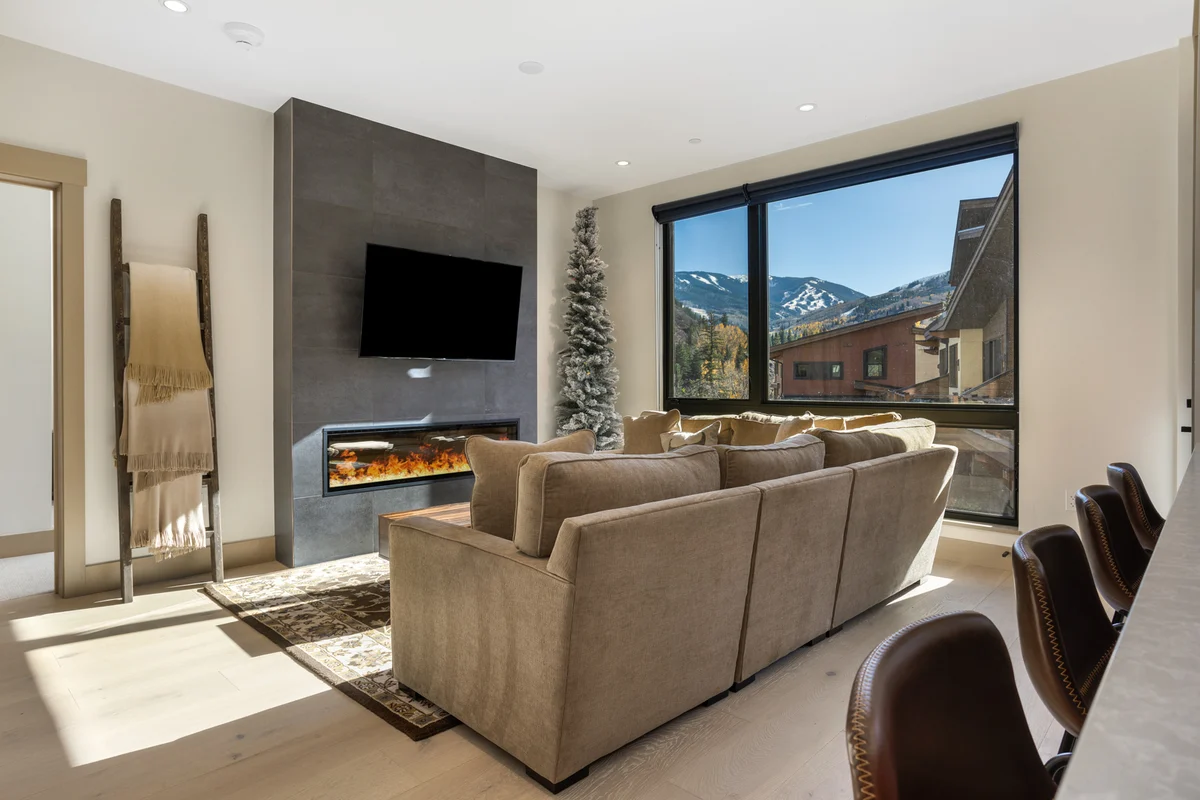 New Mtn Modern Westin Riverfront Amenities, OR106 property photo 2