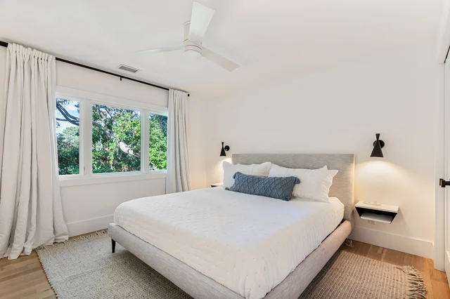 Bedroom 3 image 1