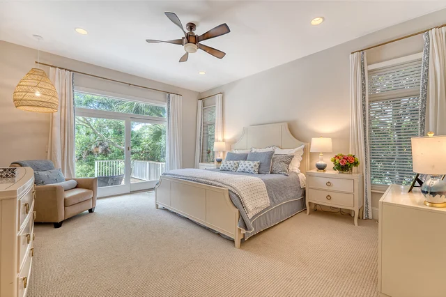 Bedroom 1 image 1