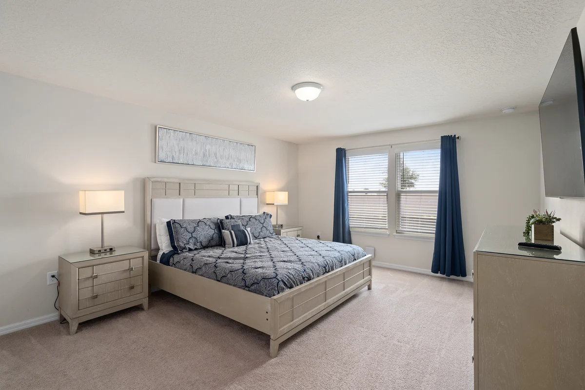 Bedroom 3 image 1