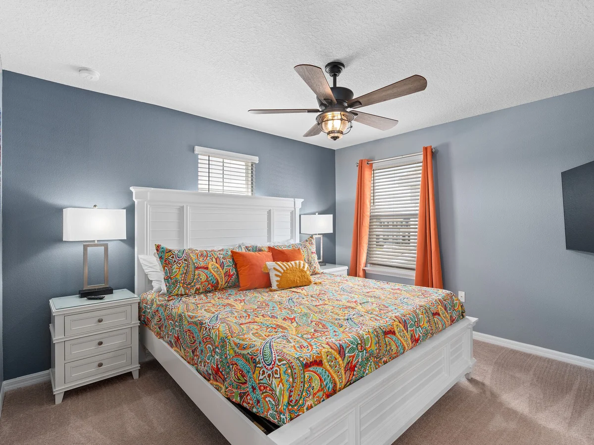 Bedroom 1 image 1