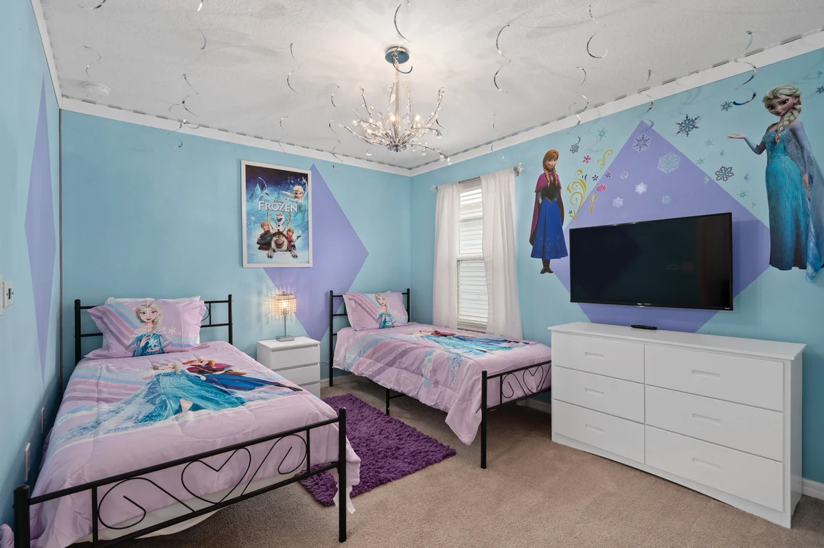 Bedroom 4 image 1