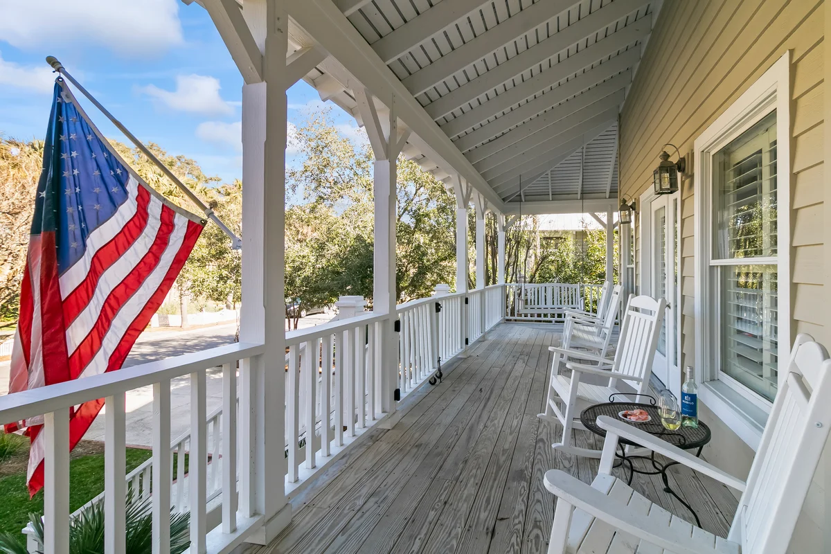 Popular location in Atlantic Beach, community pool property photo 2