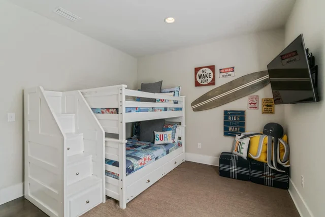 Bedroom image 1