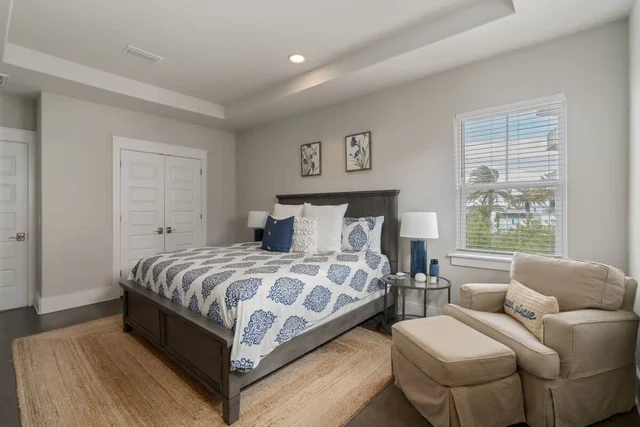 Bedroom image 1