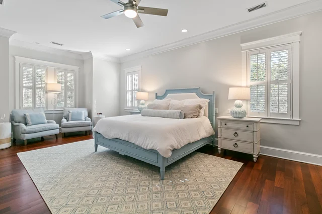 Bedroom 1 image 1