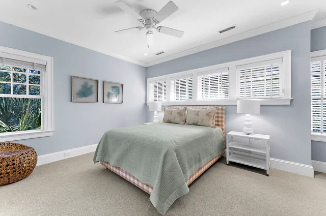 Bedroom 1 image 1