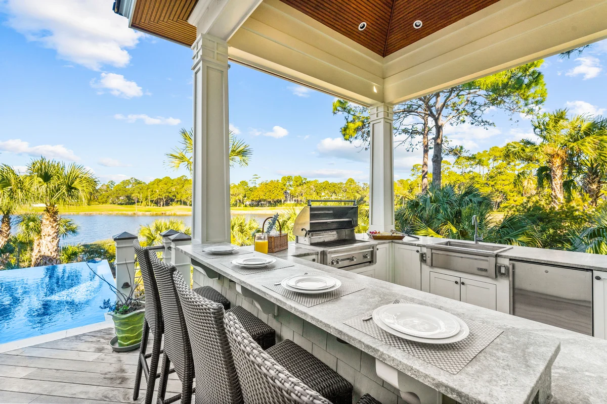 Pristine getaway with tranquil views property photo 5