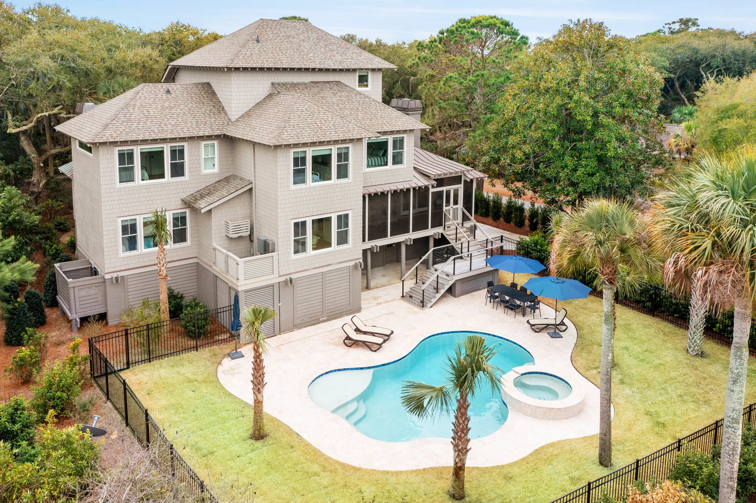 Home in Kiawah Island property photo 1