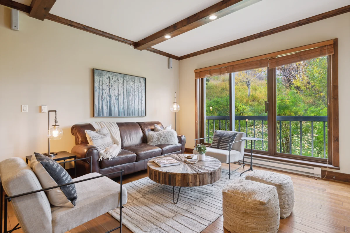 Condo in Beaver Creek property photo 5
