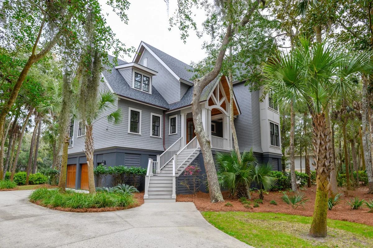 Spacious home w pool, easy beach access property photo 5