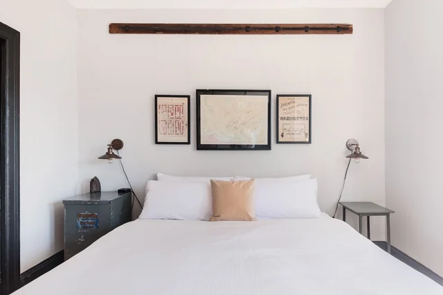 Bedroom 1 image 1